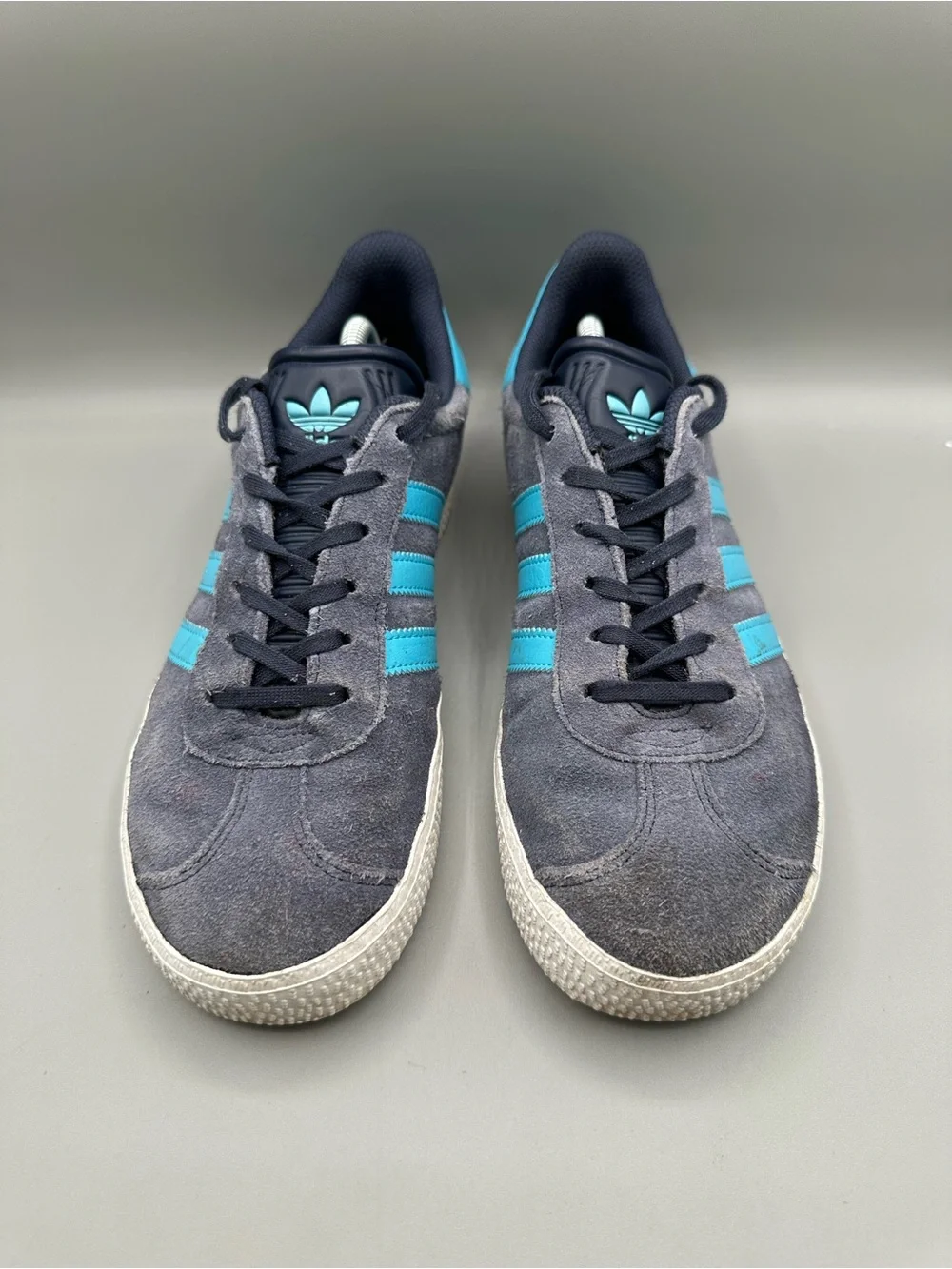Adidas Originals Gazelle Blue Suede Sneakers Women 7.5 Men 6